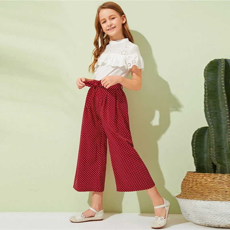 SHEIN Kiddie/бордовые Широкие штаны в горошек для девочек с поясом; коллекция года; летние свободные плиссированные брюки с эластичной резинкой на талии в стиле бохо