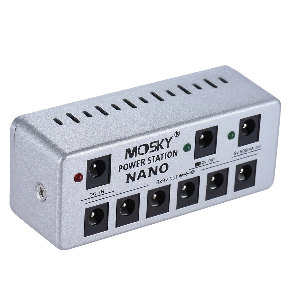 

High Quality MOSKY Mini Guitar Effects Power Supply 8 Isolated DC Outputs 7 * 9V/ 1 * 12V with Cables Power Adapter US Plug