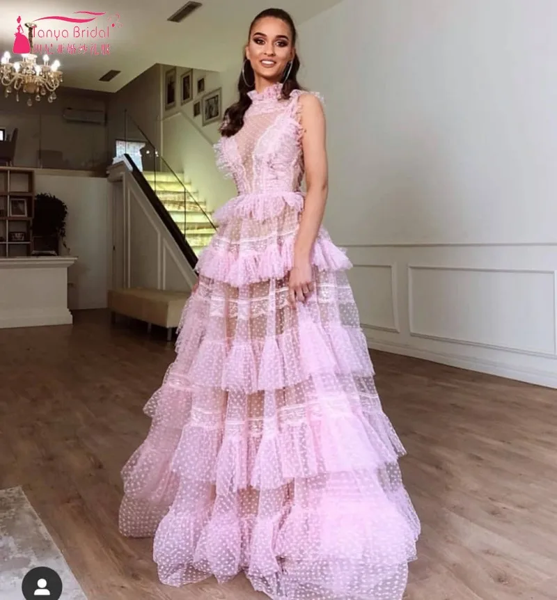 

Tanya High Neck Pink Prom Dresses Point Illusion Long Tiered Fashion Girls vestidos de fiesta largos elegantes de gala DQG885