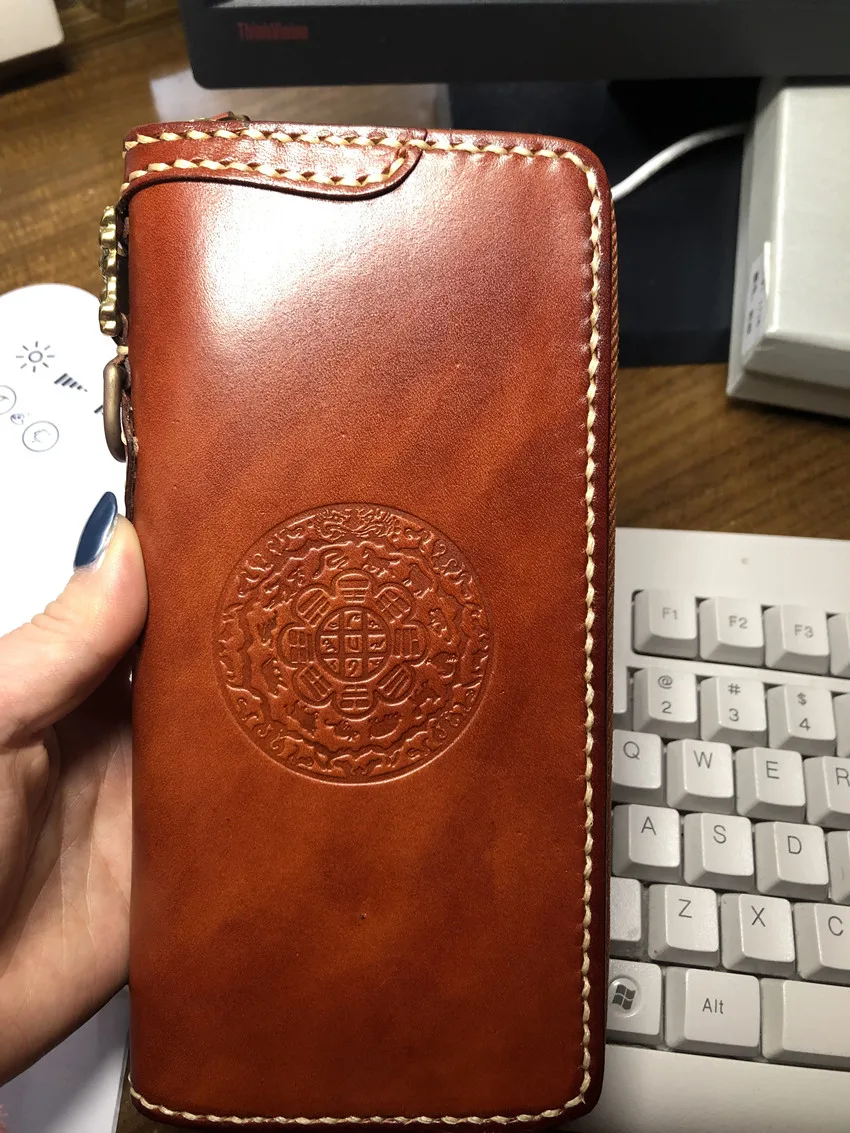 

Slight Defect Cheap Not refundableWallets Embossing Bag Purses Women Men Long Clutch Vegetable Tanned Leather Wallet Card Holder