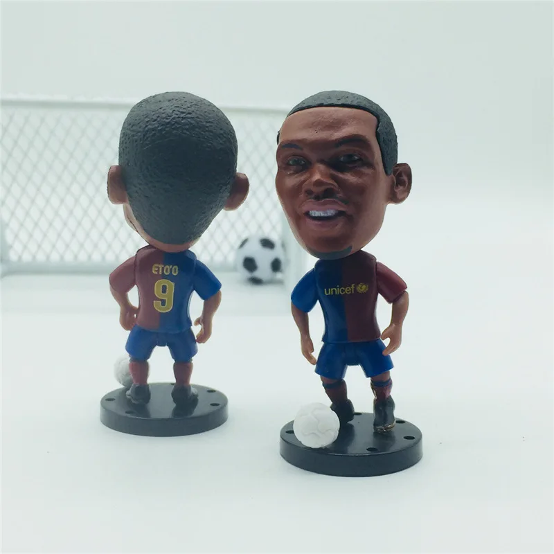 

Soccerwe Base Movable Soccer Figurine BC 9# Eto'o Doll Blue Red Kit Classic