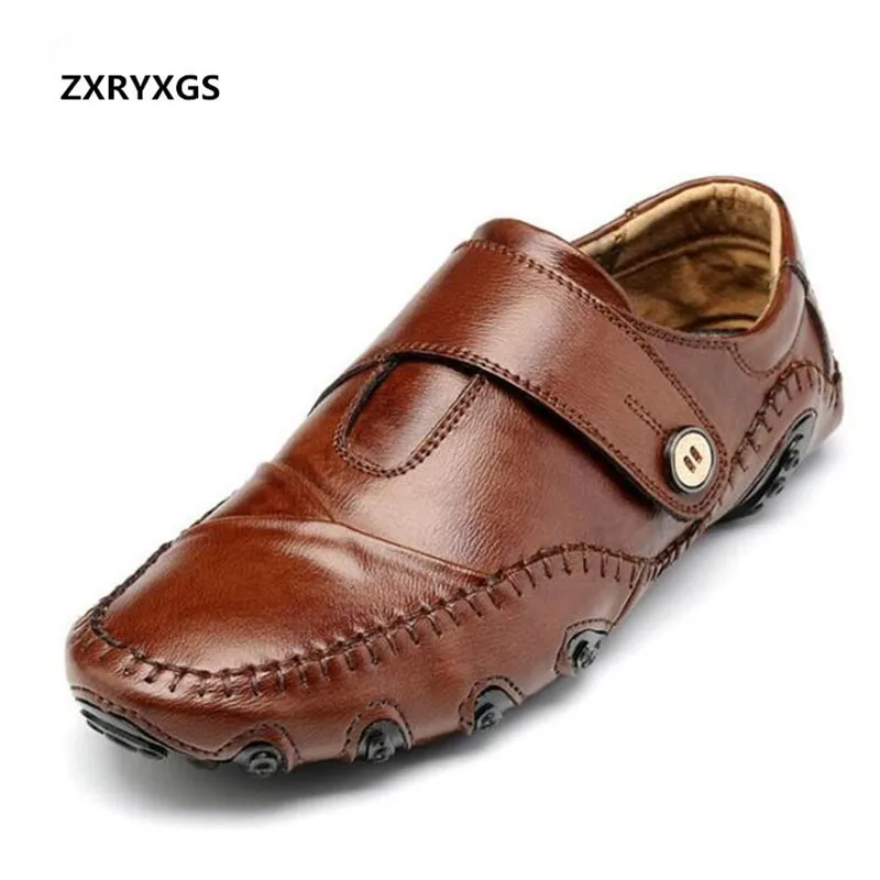 

2018 new autumn Light and comfortable genuine leather shoes men casual shoes flat plus size Driving shoes casual sneakers