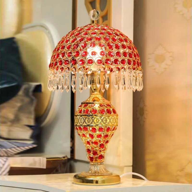Us 168 3 15 Off European Style Table Lamp Bedroom Bedside Counter Lamp Living Room Home Crystal Table Lamp Warm Romantic Wedding Room Desk Light In