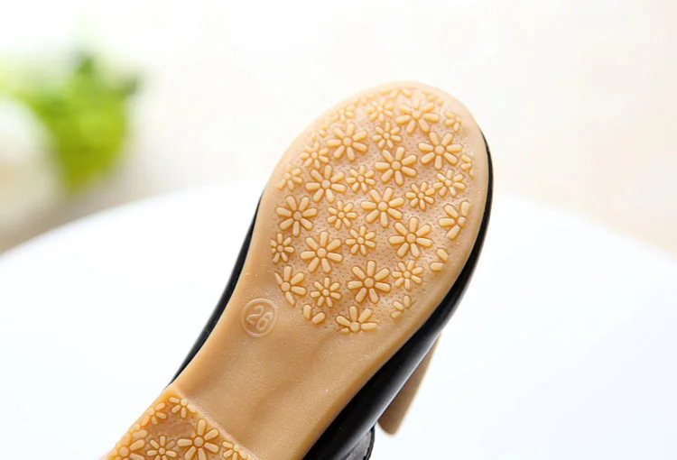 Girls shoes 12