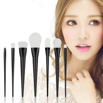 

Pro 7Pcs/Set Makeup Brushes Set Black Handle White Cosmetic Brushes Set Powder Foundation Eyeshadow Lip Brush Tool