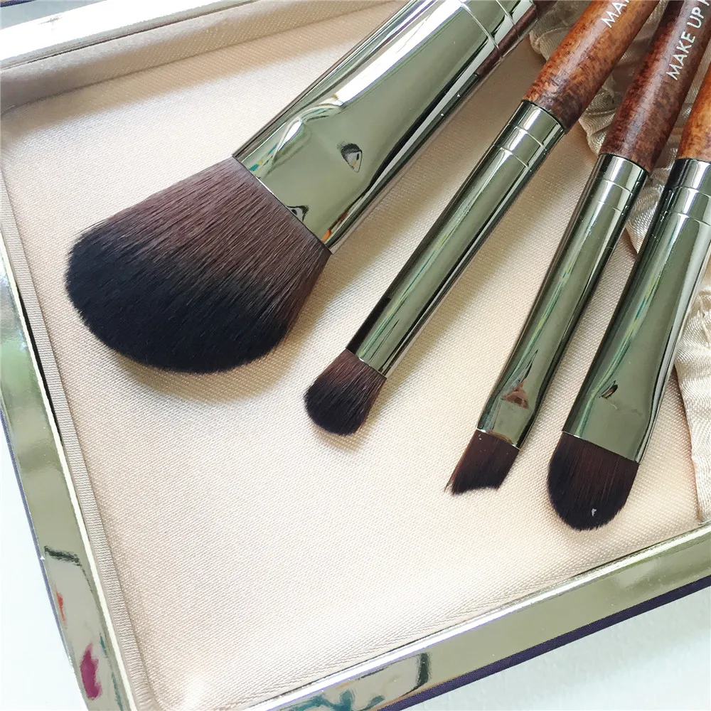 Makeup Forever Travel Brush Set _ 6