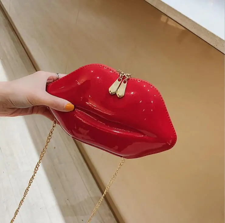 

Personality Mouth Lip Design Patent Leather Messenger Bag Flap Women Crossbody Bag Female Shoulderbag Sac #778