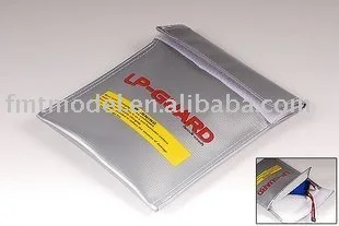 

F00402, Fireproof Lipo Battery Safety Guard Charge Bag 300mmX230mm 30cmX23CM