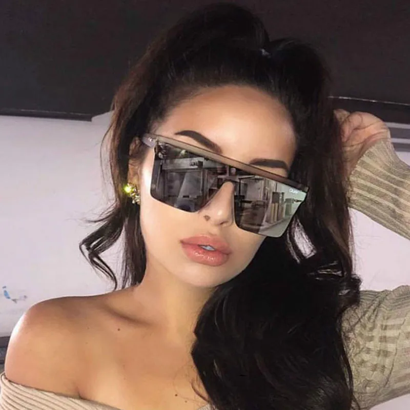 

Fashion Oversized Sunglasses Women Big Frame Square Flat Top Rivet Sun Glasses Female Men Vintage Mirror Shades Gradient UV400