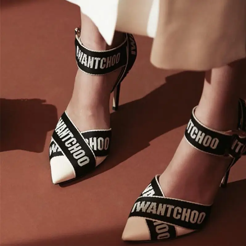 

Crystal Flats Woman Mules New Spring Slingback Mary Janes Shoes Luxury Brand Summer Sandals Rhinestone Flat Shoes Women Slippers