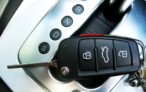 Жесткий пластиковый БЕСКЛЮЧЕВОЙ дистанционный ключ защитный кожух(глянцевый красный) для Audi