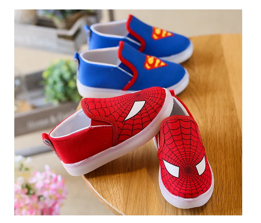 kids led shoes (70)