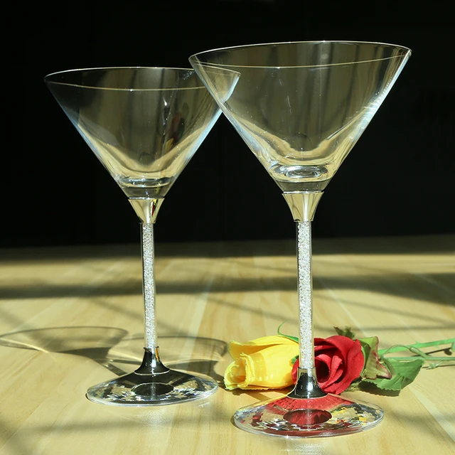 2 Pcs Set Crystal Drinking Cocktail Glasses Cups Hot Sale Lead Free Crystal Champagne Glass 2 Pcs Set Crystal Drinking Cocktail Glasses Cups Hot Sale Lead Free Crystal Champagne Glass