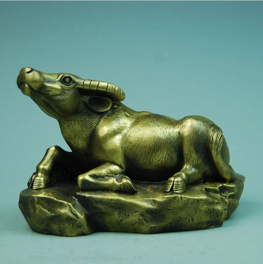 

B0602 425Old antique Bronze Arts & Crafts Bronze cattle copper decoration fortune lucky home decoration statue