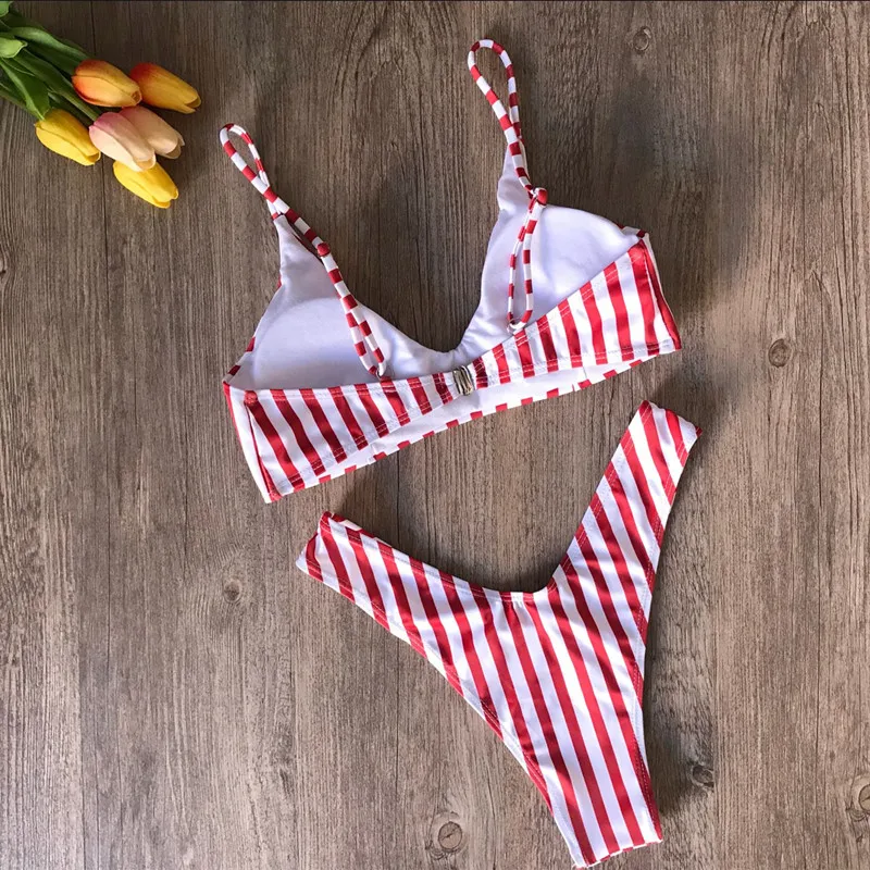 New 2018 Thong bikini swimwear Sexy Zebra black and white stripes Print Split swimsuit Europe swimming suit for women Bikinis New 2018 Thong bikini swimwear Sexy Zebra black and white stripes Print Split swimsuit Europe swimming suit for women Bikinis