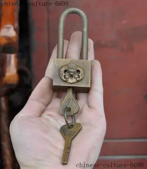 

Christmas Collect Chinese bronze Feng Shui auspicious bat statue Door Cabinet Lock & Key Halloween