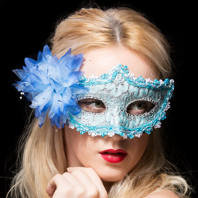 Buy 1pcs / Venice leather lace flower beads decorated