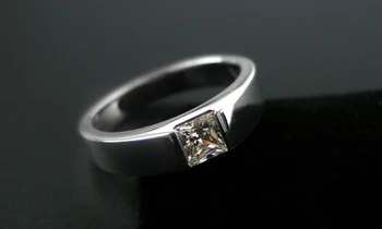 

0.5 Carat Pure Gold 750 Princess Style vfpn Synthetic Diamonds Women Wedding Ring Statement Weddging Fine Gold Jewelry