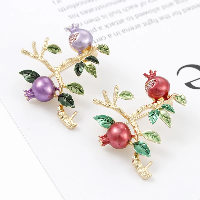 

Amorcome 2 Colors Sweet Enamel Pomegranate Tree Brooch Pin Luxury Vintage Fashion Jewelry Coat Plant Brooch Accessories
