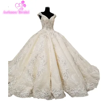 

2018 New Arrival Champagne Lace Waves Wedding Dresses Sleeveless V-neck Cathedral Train Ball Gown Princess Vestido De Noiva Real