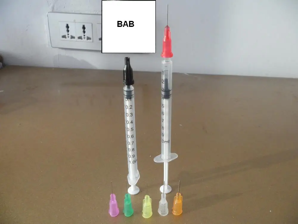 

20 sets 1mL/CC plastic Liquid Dispenser Manual Syringe+5 Pcs black tip cap+0.5 inch needle tip (25G,27G,30G,32G 34 G) x 5 pcs