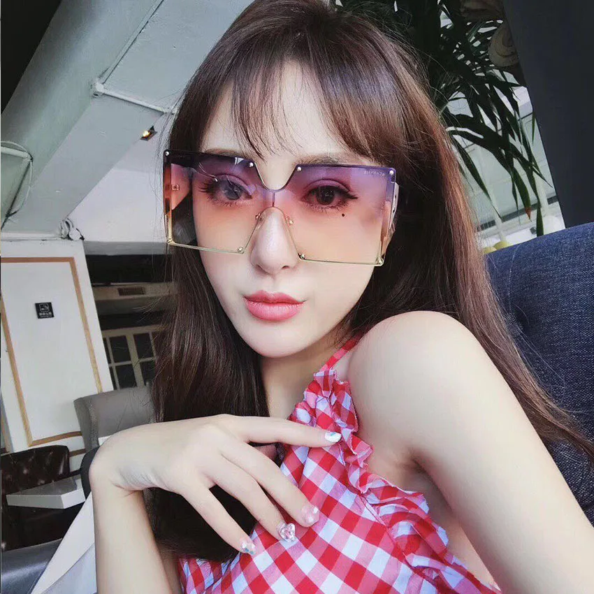 

New Oversized Square Sunglasses Women Brand Designer Gradient coating Sun Glasses Big Frame Vintage Eyewear female Oculos De Sol