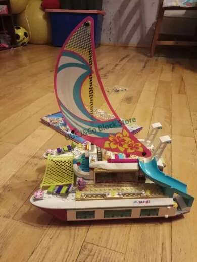 LEPIN 01038 651Pcs Friends series Sunny catamaran Building Blocks Bricks font b Toys b font For