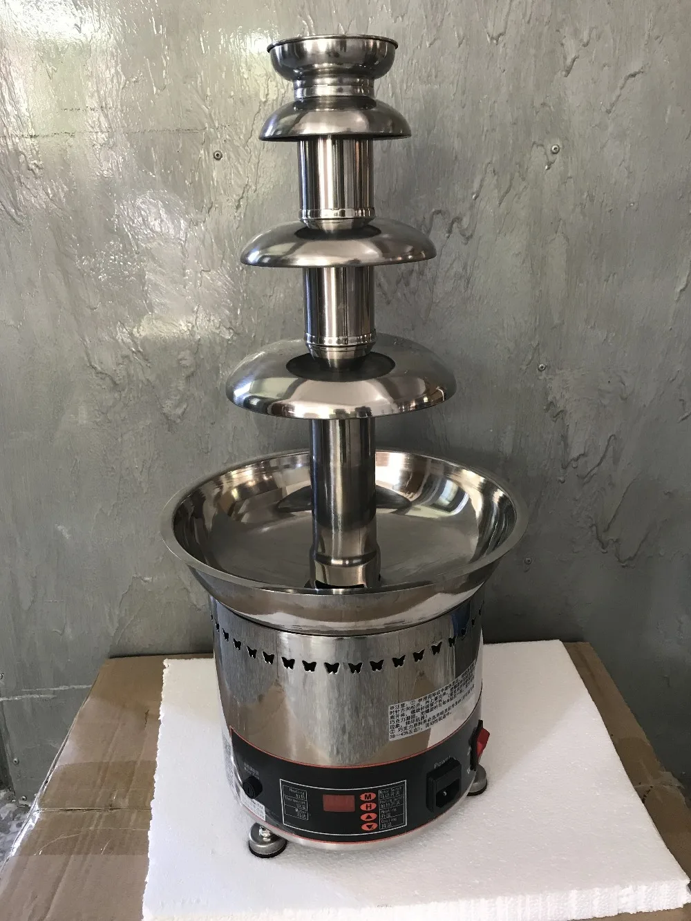 

Free Shipping 110v 220v 4 Tiers Electronic display version of chocolate fountain machine Top quality 1 year