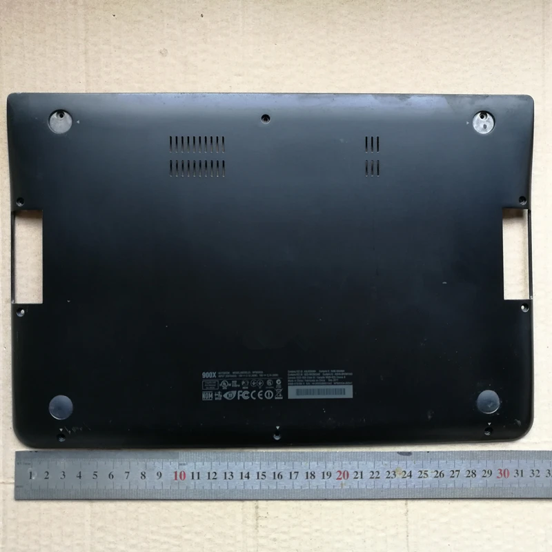 

Second-hand new laptop bottom case base cover for Samsung 900X3A NP900X3A