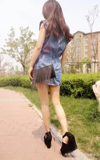 Новые женские летние однотонные босоножки для ночного клуба пикантные туфли на
