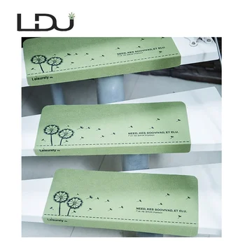 

RULDGEE 5PCS Self-adhesive Non-slip Home Polyester PVC Stair Carpet for Living Room Dandelion Pattern Stair Mat Protector Rug
