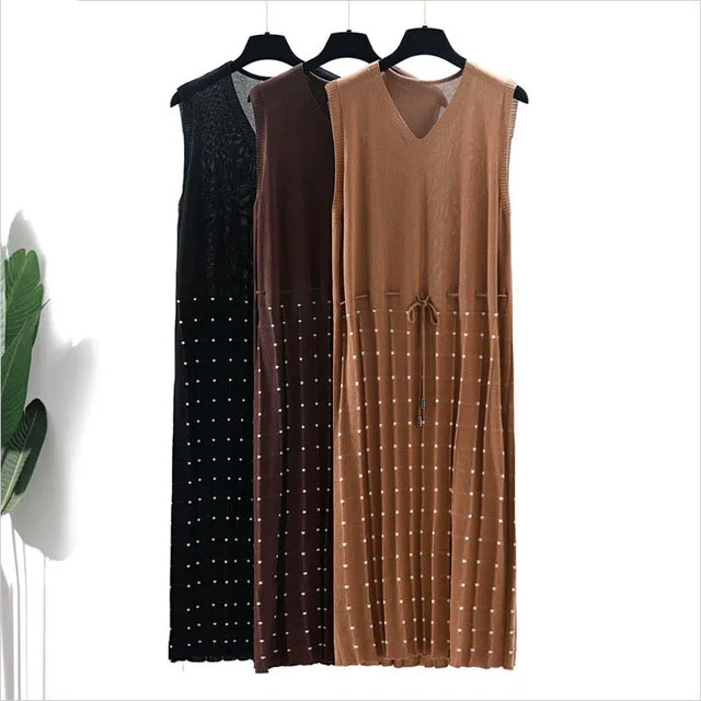 

2019 Elegant Knit Summer Drawstring Straight Dress Women Loose V-Neck Sleeveless Dress Office Dress Female Midi Dress