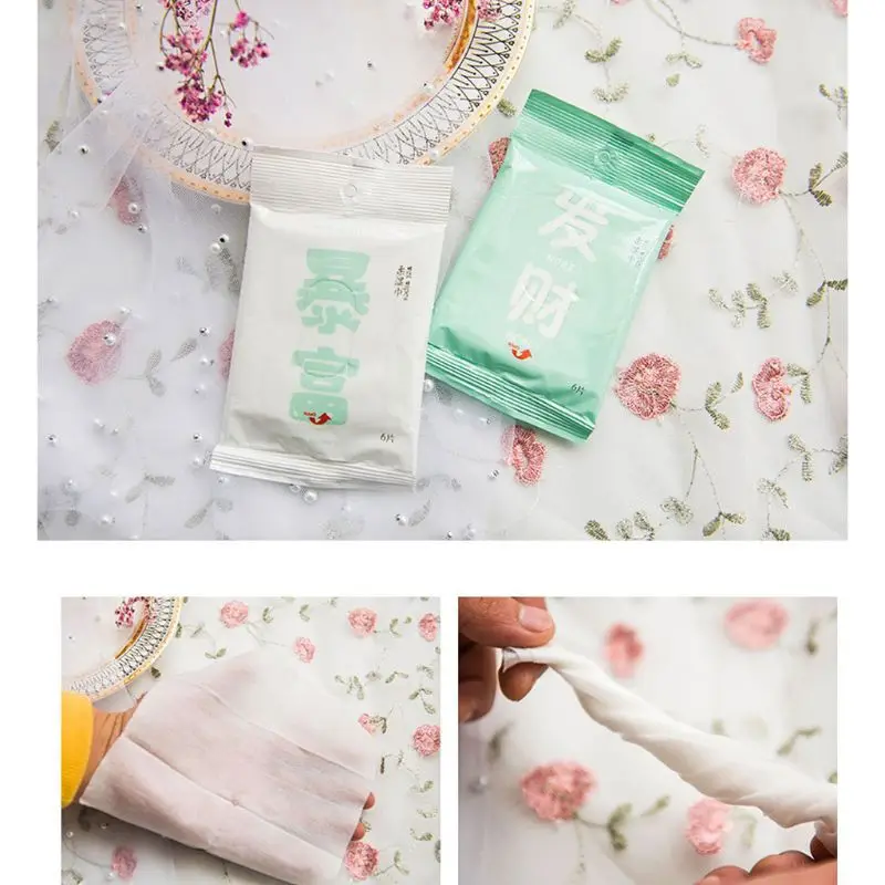 

6Pcs/Bag Disposable Flip-Top Removal Wet Wipes Sweet Candy Color Cartoon Printed Teenage Cleaning Tissue Towel Travel Portable