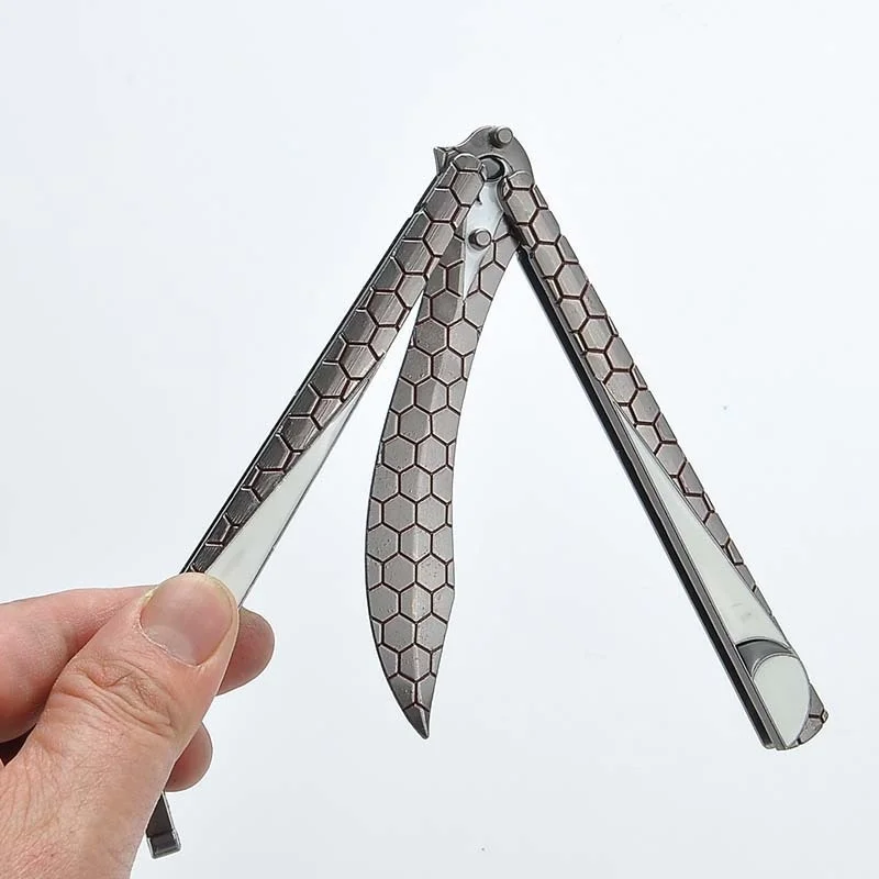 

Fate Unsharpened Blade Butterfly Knife Trainer Practice Training Knife Tool Balisong Trainer Unsharpened Blade Toy