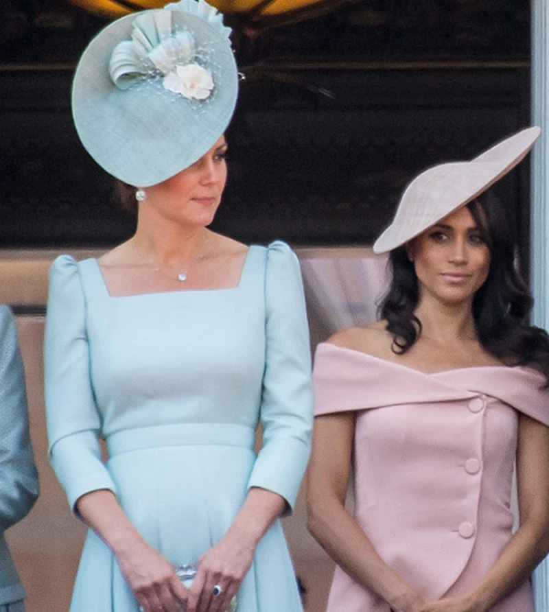Платье принцессы Kate Middleton однотонное плиссированное платье с квадратным вырезом