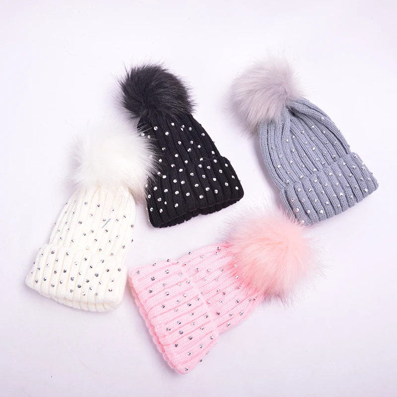 Детская зимняя шапка с большим помпоном; новая теплая вязаная шапка для маленьких девочек; шапка для новорожденных; вязаные шарики; Детские шапочки