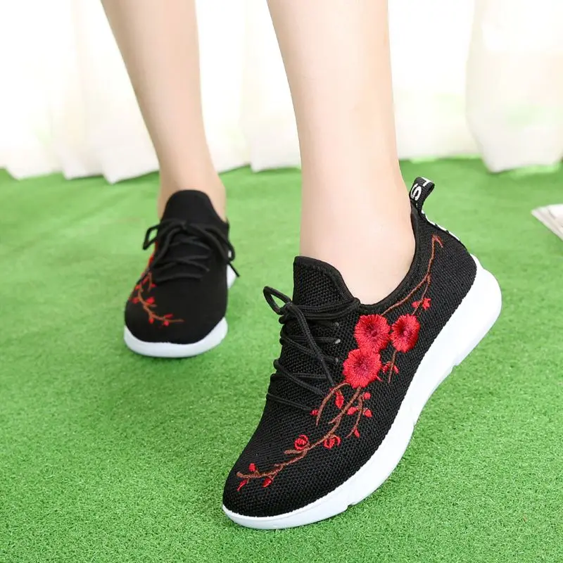 

Fast delivery Women casual shoes fashion breathable Walking mesh lace up flat shoes sneakers women 2019 tenis feminino