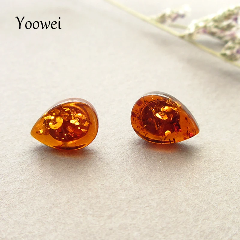 

Yoowei Brand Wholesale Natural Amber Earrings Pure S925 Silver Jewelry Women Girl Trendy Gift Tiny Teardrop Cognac Stud Earrings
