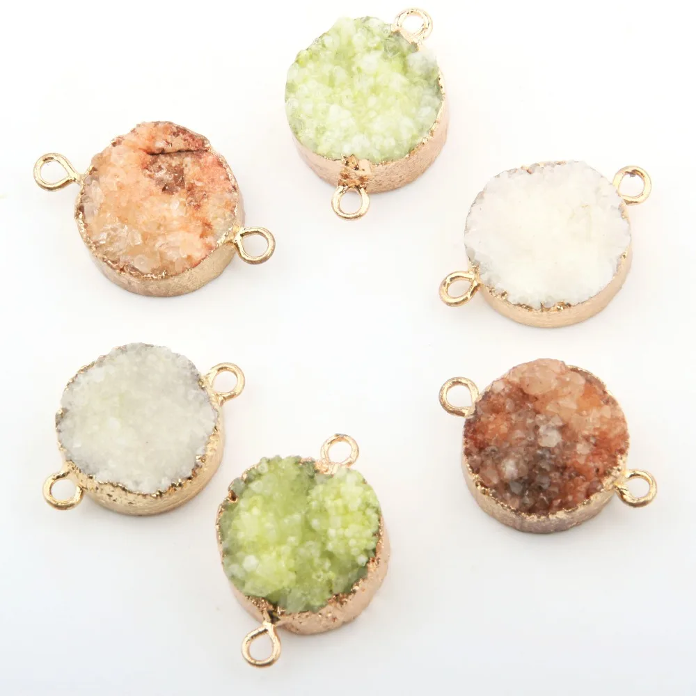 

Wholesale 4 Color Crystal Natural Stone Pendant Irregular DIY for Necklace or Jewelry Making 30 *20*10mm Sale by 1 PC