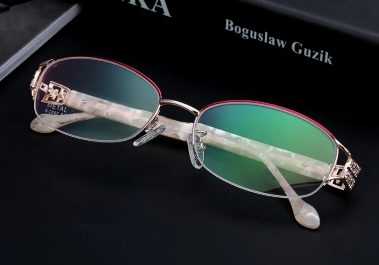 Chashma, модная оправа из чистого титана, Lentes Opticos Gafas, высокое качество, дизайнерская оправа, светильник, очки со стразами для женщин