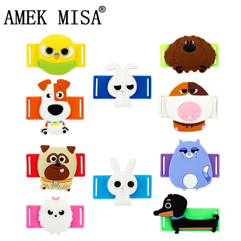 

10 Pcs a Set Novelty Cartoon PVC Shoe Decorations The Secret Life of Pets Casual/Sports Shoe Shoelace Charms Accessories M428