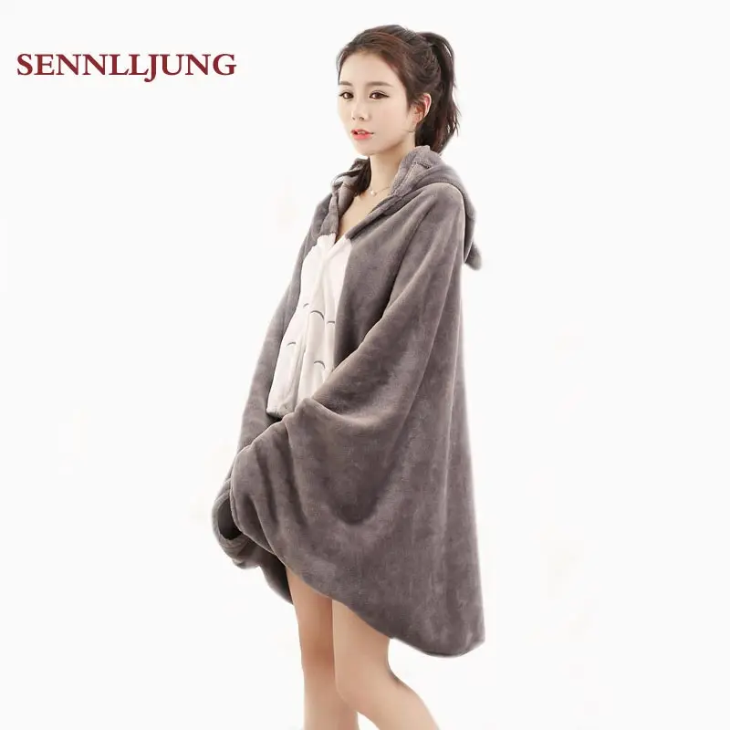 

SENNLLJUNG 100 * 160CM High quality totoro multi-functional wearable flannel shawl blanket air conditioning blanket nap blanket