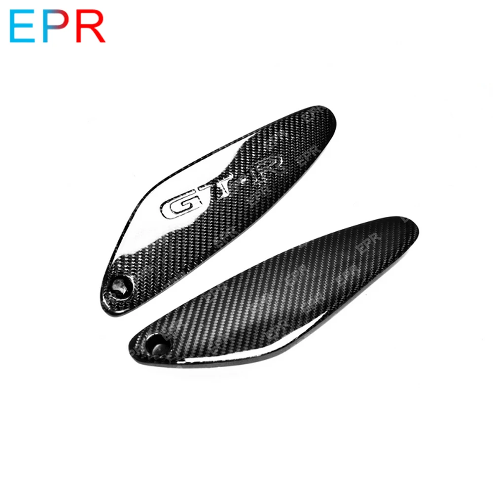 

For Nissan Skyline R33 Carbon Fiber Rear Spoiler 'GTR' Logo End Caps Body Kit Auto Tuning Part For GTR R33 GTR Logo End Caps