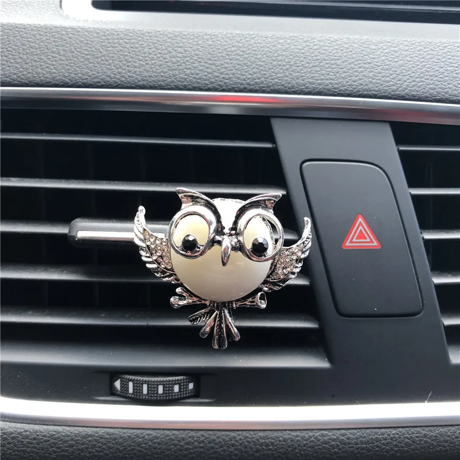 

Beautiful ladies car adornment perfume Cute animal modeling Automobile air conditioning decoration Air Freshener Owl Car perfume