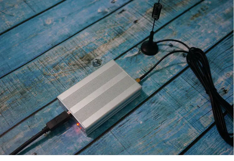 KE NAI DZ новый широкополосный полнофункциональный 12bit SDR приемник sdrplay RSP1 RSP2 RTL-SDR hackrf