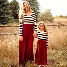 New 2017 sleeve mother daughter dresse Family Matching clothes Striped Mom and daughter dress Family look outfits