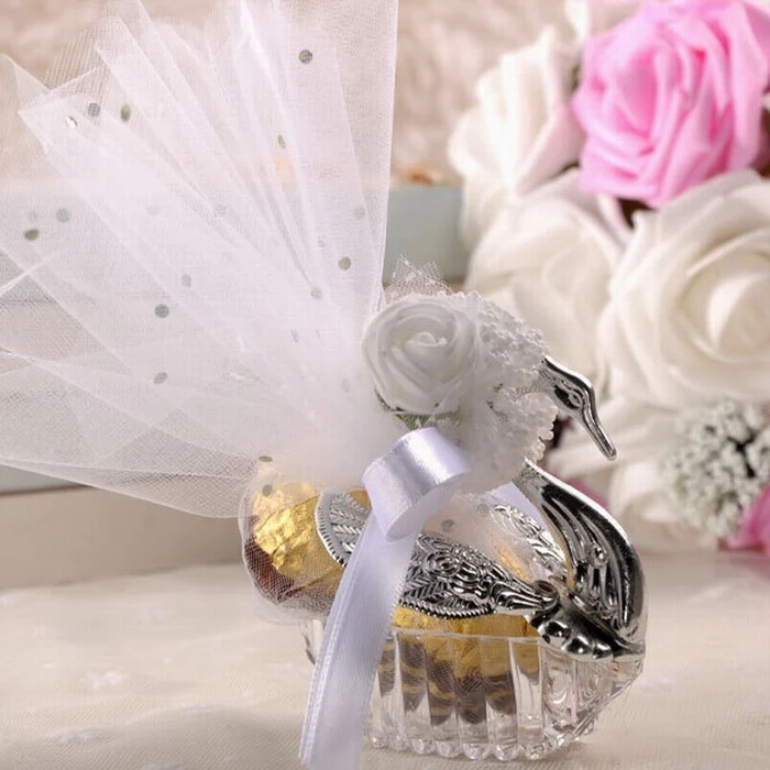 100 шт. Европейского стилей акрил серебро элегантный лебедь коробка конфет свадебный подарок партия шоколад Коробки+ полный аксессуар - Цвет: Белый