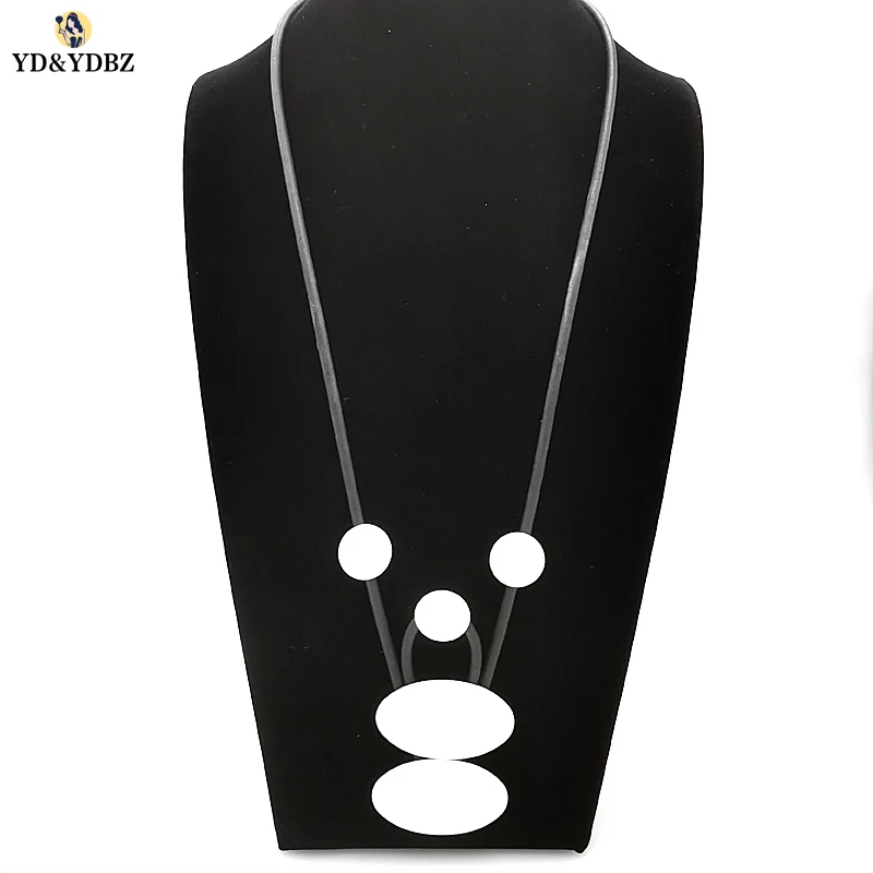 

YD&YDBZ New Geometric Pendant Necklace Women's Long Chain Designer Handmade Necklace Female Clothes Accessories Punk Style