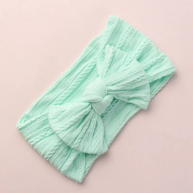 18 light green