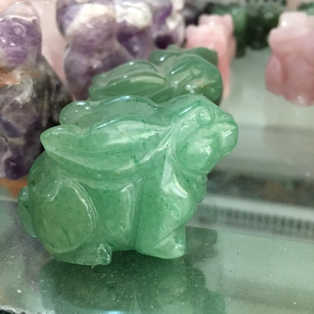 

2inch Natural crystal stone rabbit hand carved statue Green Aventurine stone
